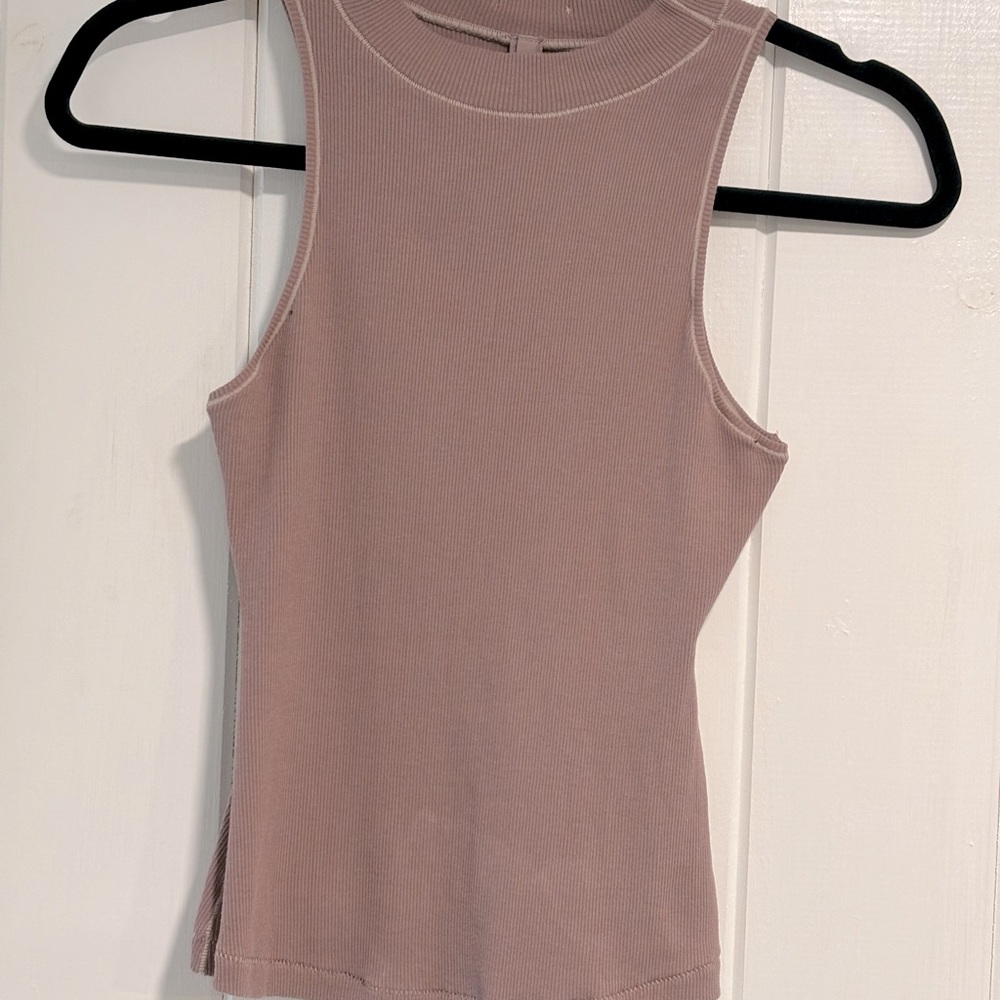 SKIMS High neck cotton tank M